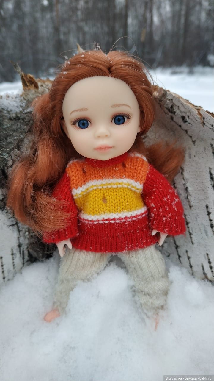 Прогулка Василька и Лизоньки в лесу