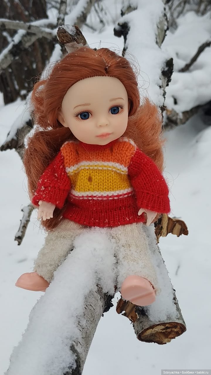 Прогулка Василька и Лизоньки в лесу