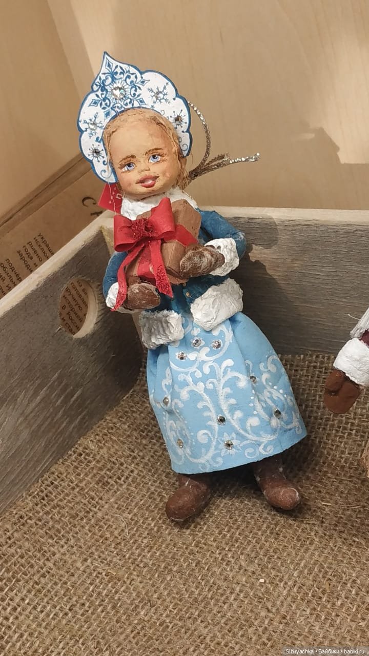 Василёк в сувенирной лавке