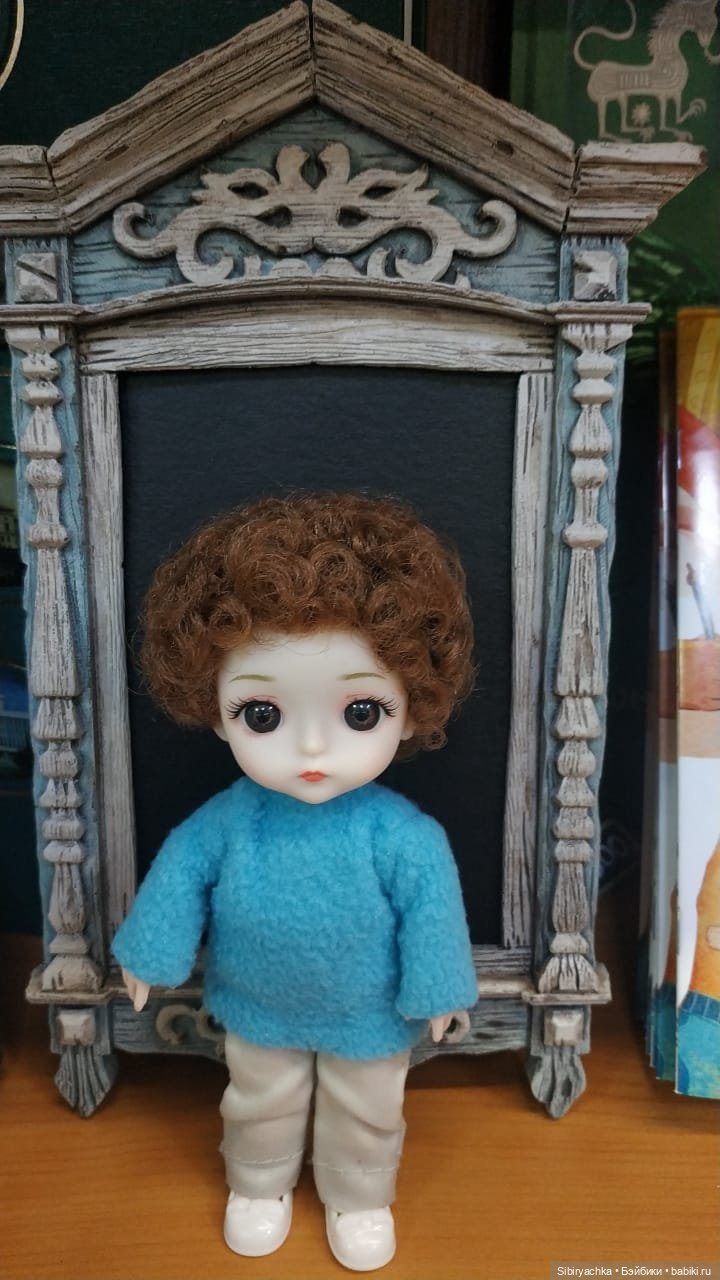 Василёк в сувенирной лавке