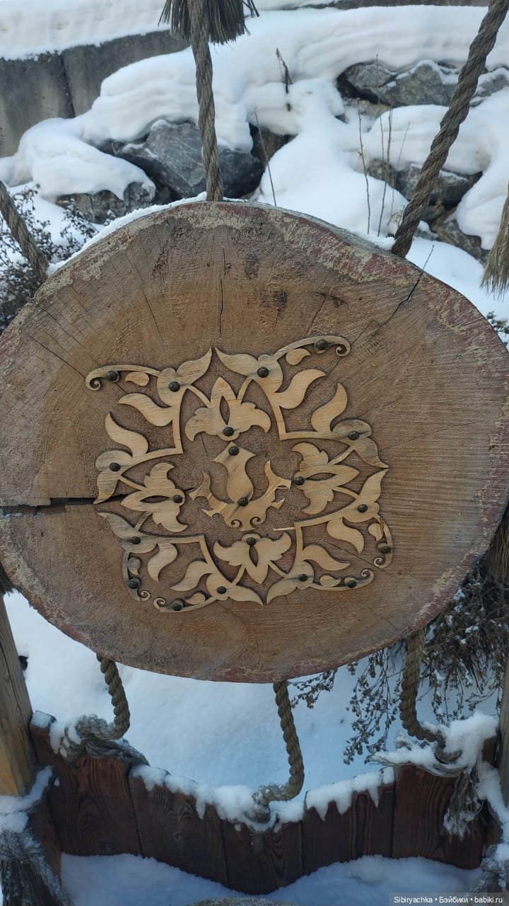 Василёк в сувенирной лавке (фото 9)