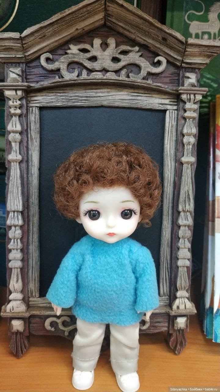 Василёк в сувенирной лавке