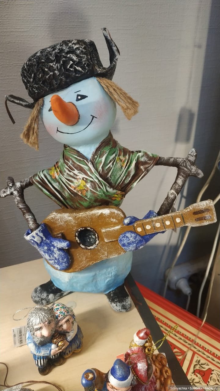 Василёк в сувенирной лавке