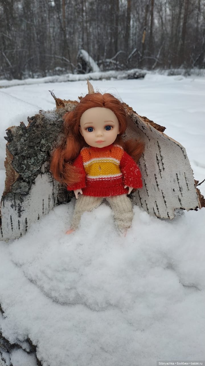 Прогулка Василька и Лизоньки в лесу