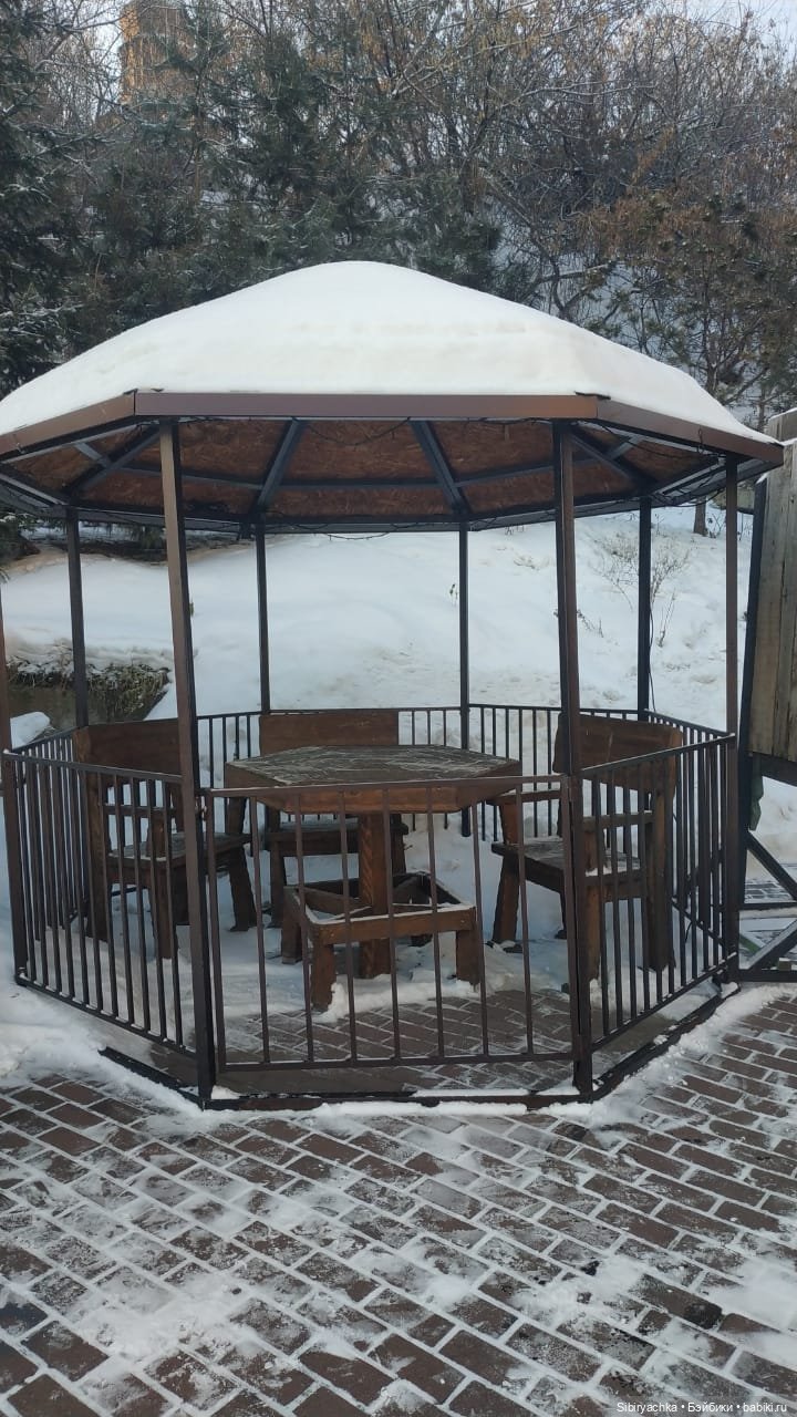 Василёк в сувенирной лавке