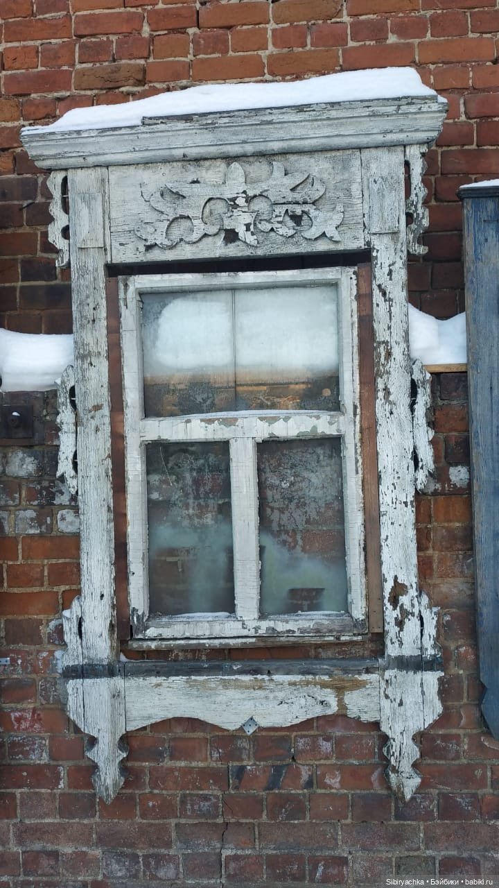 Василёк в сувенирной лавке