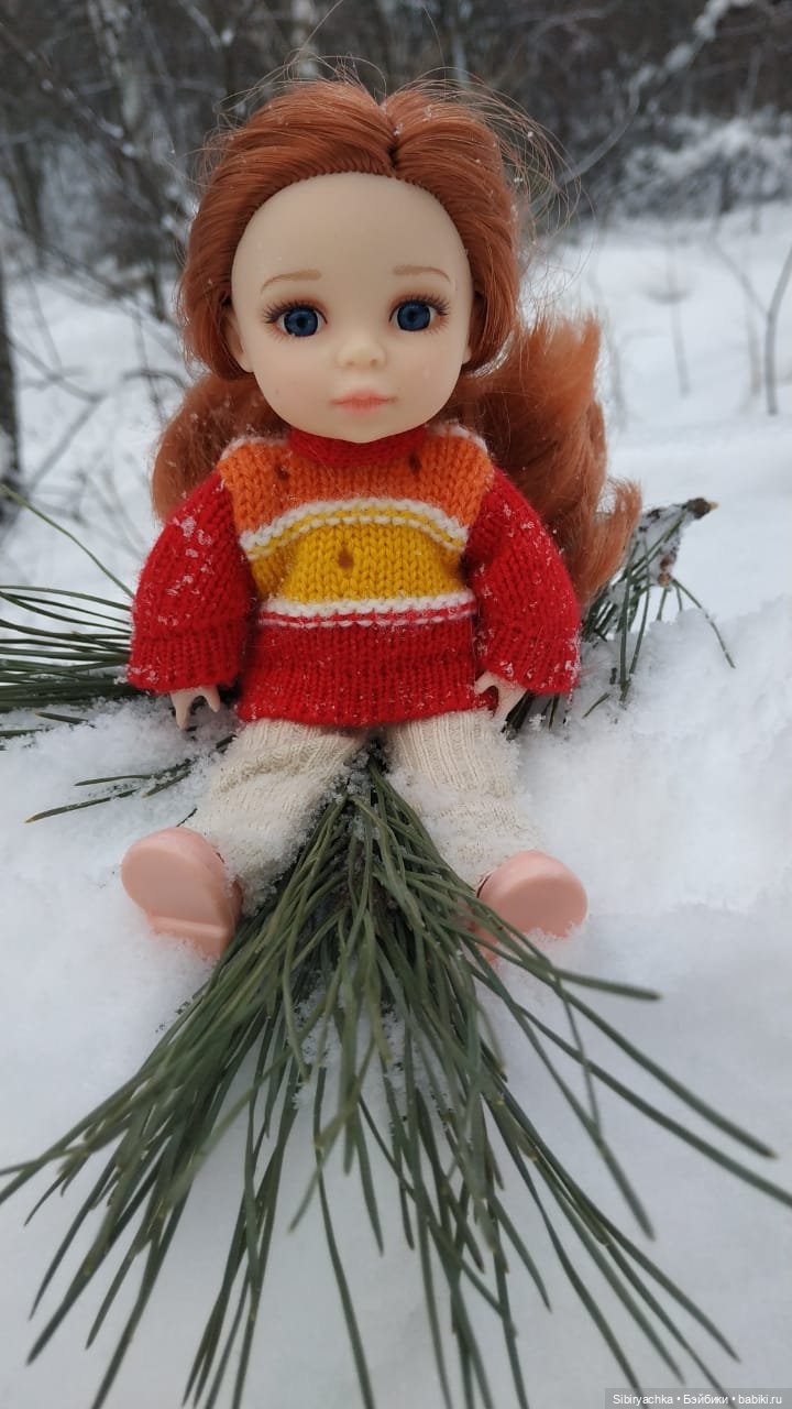 Прогулка Василька и Лизоньки в лесу