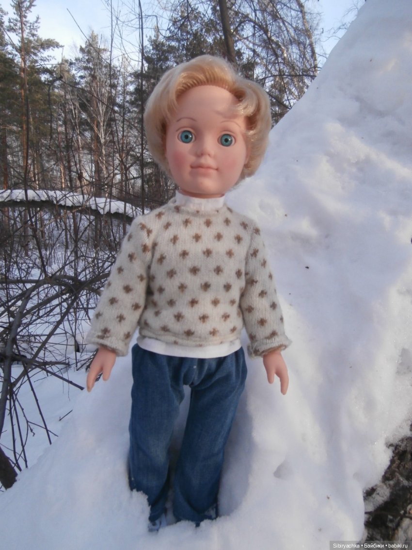 Прогулка Александра и близнецов Васи и Таси в лесу (фото 6)