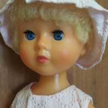 Кокетка Ниночка.