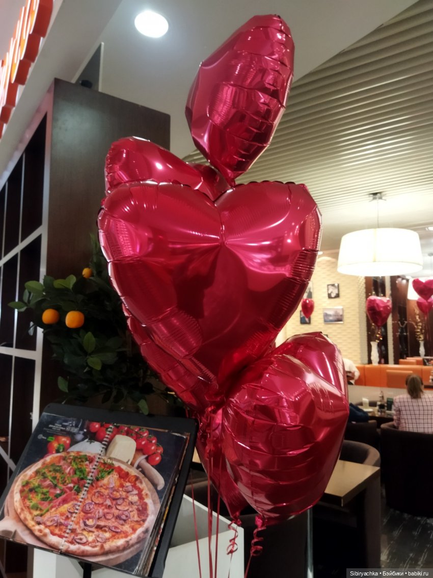 Атмосфера праздника витает в воздухе