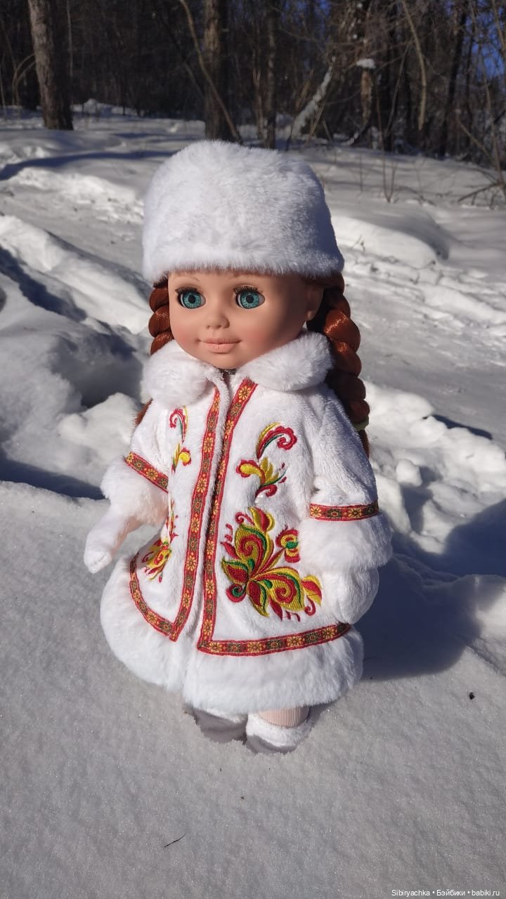 Снегурочка — Российские куклы Весна (фото 9)