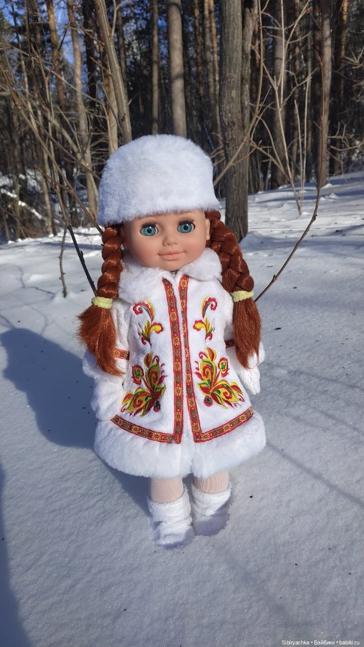 Снегурочка — Российские куклы Весна (фото 10)
