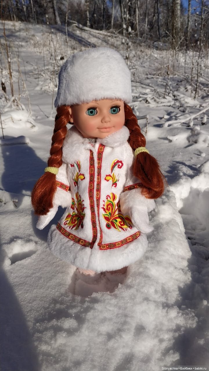 Снегурочка — Российские куклы Весна (фото 4)