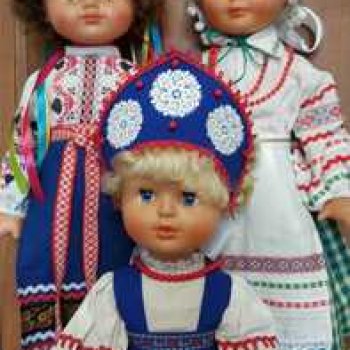 Сёстры из Днепропетровска.