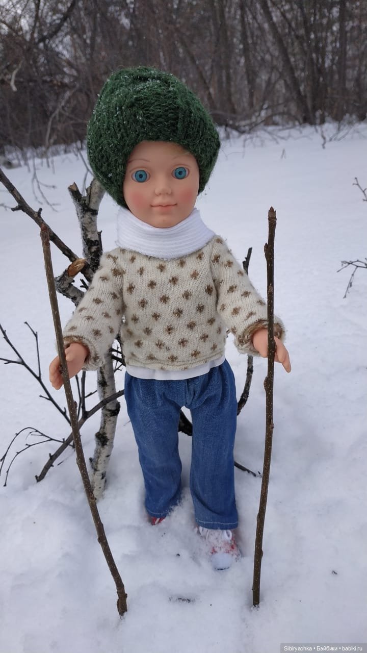 Александр гуляет в лесу — Российские куклы Весна