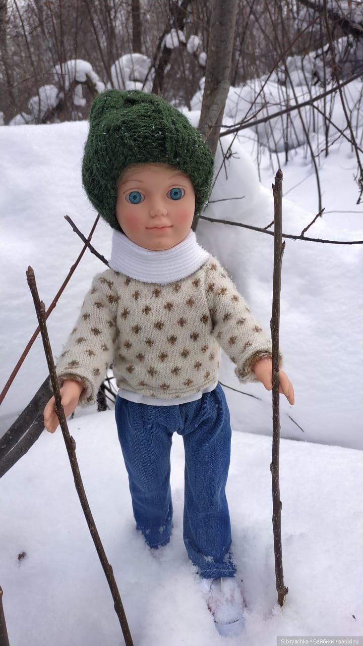 Александр гуляет в лесу — Российские куклы Весна