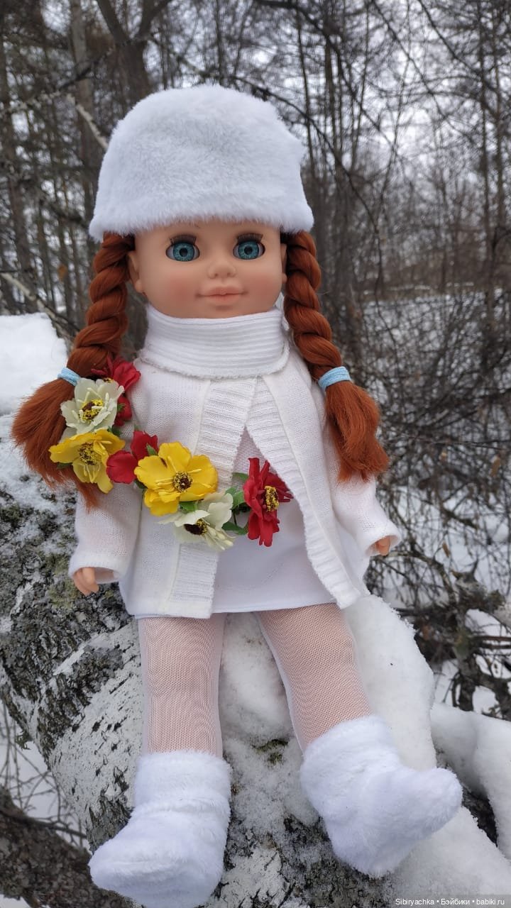 Аннушка, лес и цветы — Российские куклы Весна