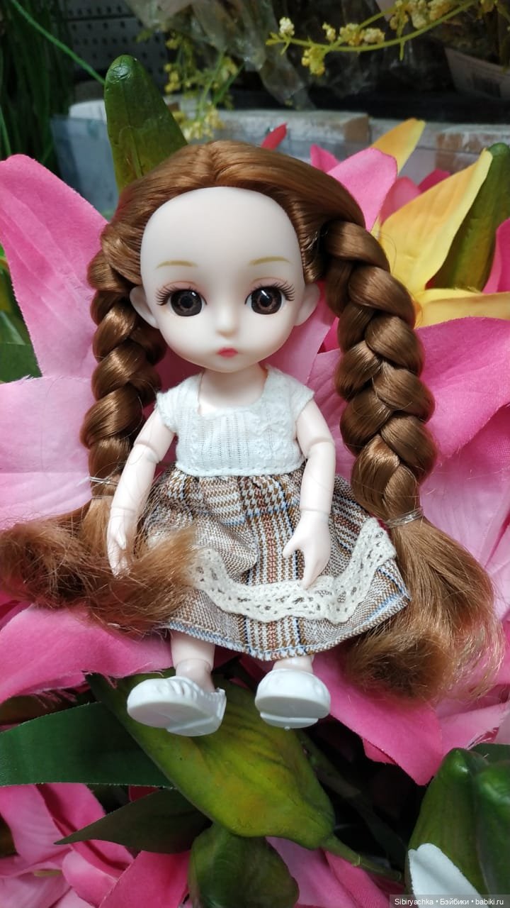Глаша в цветочном отделе — Игровые куклы разных производителей (Разное): редкие бренды