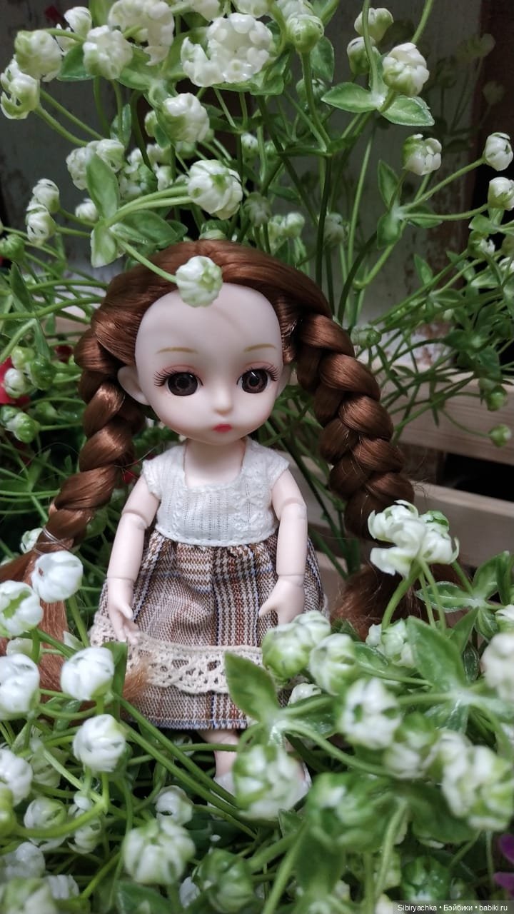 Глаша в цветочном отделе — Игровые куклы разных производителей (Разное): редкие бренды