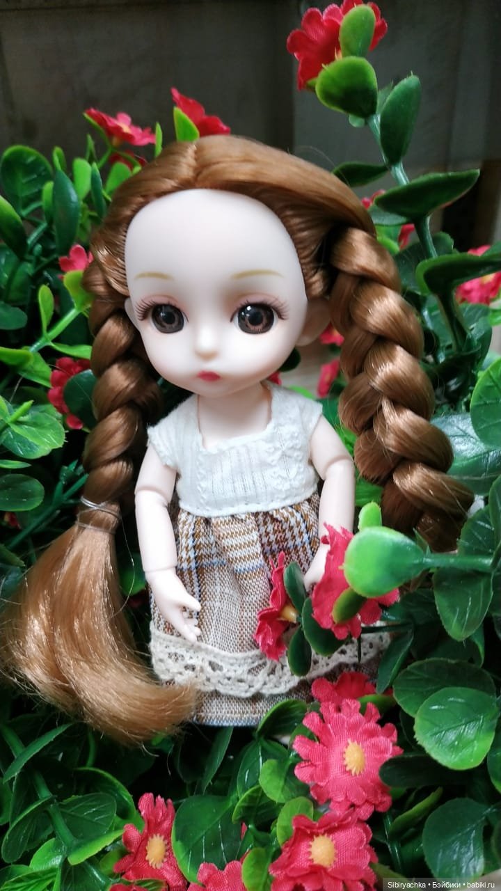 Глаша в цветочном отделе — Игровые куклы разных производителей (Разное): редкие бренды