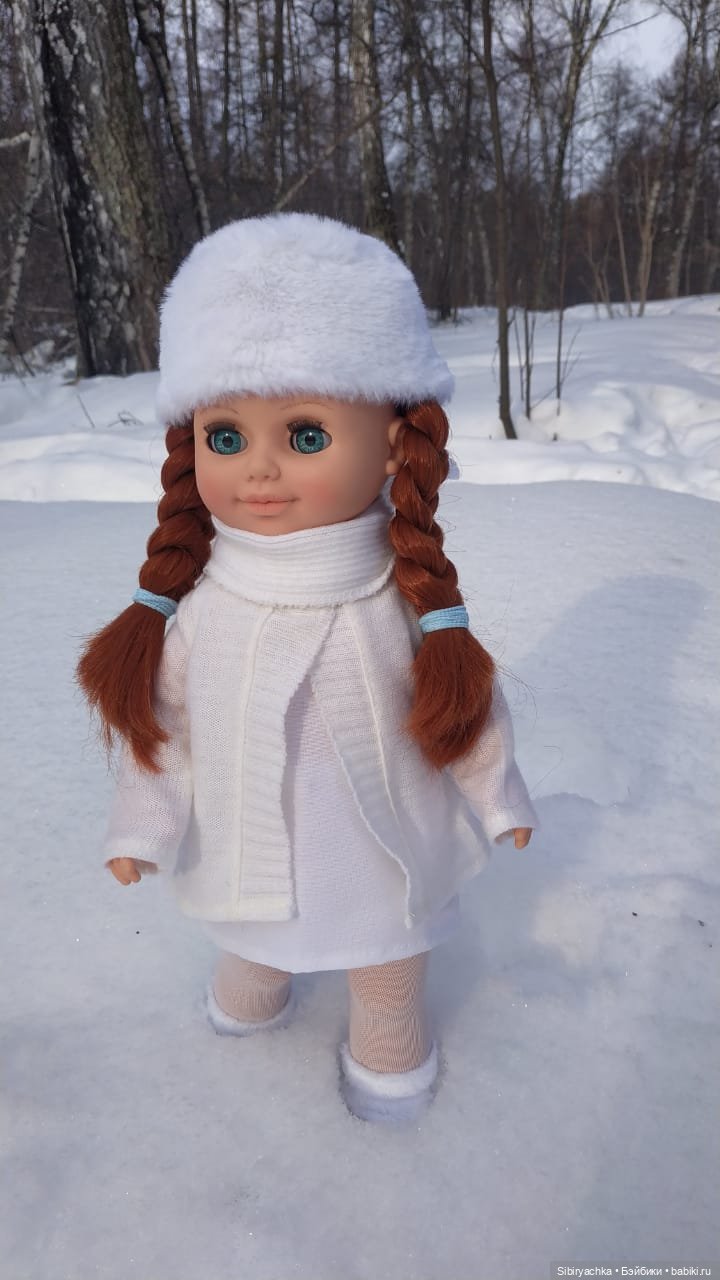 Аннушка, лес и цветы — Российские куклы Весна