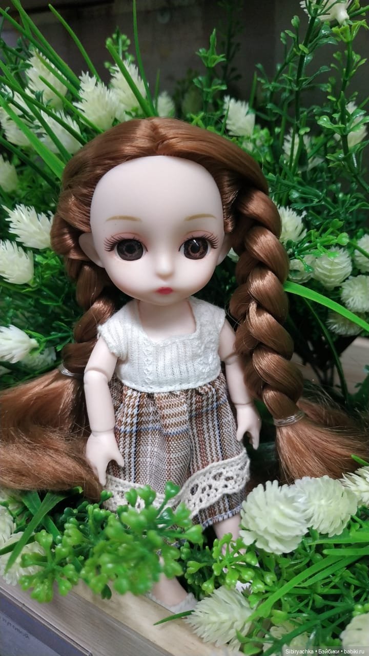 Глаша в цветочном отделе — Игровые куклы разных производителей (Разное): редкие бренды