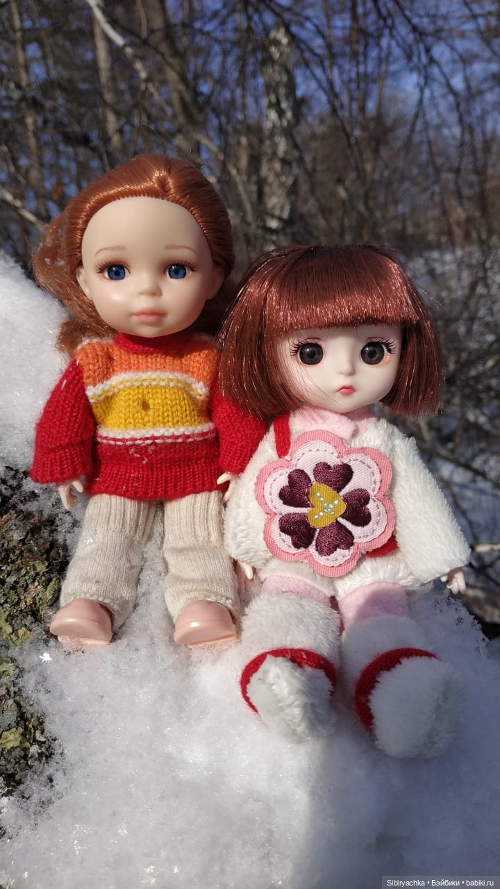 Малыши на прогулке в лесу (фото 3)