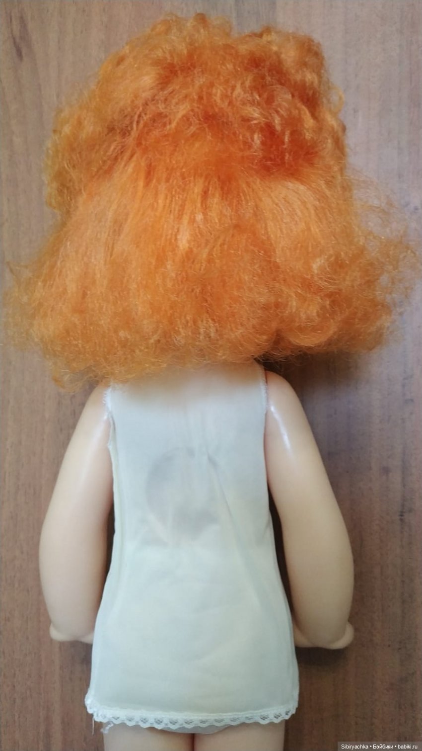 Рыжеволосая красавица Лиля из Ворошиловграда (фото 5)