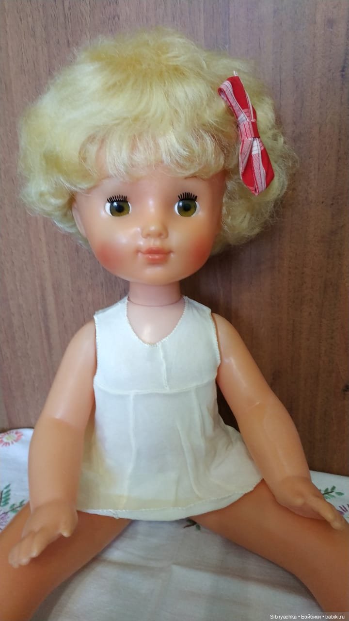 Белокурая малышка из прошлого Валюша (фото 3)