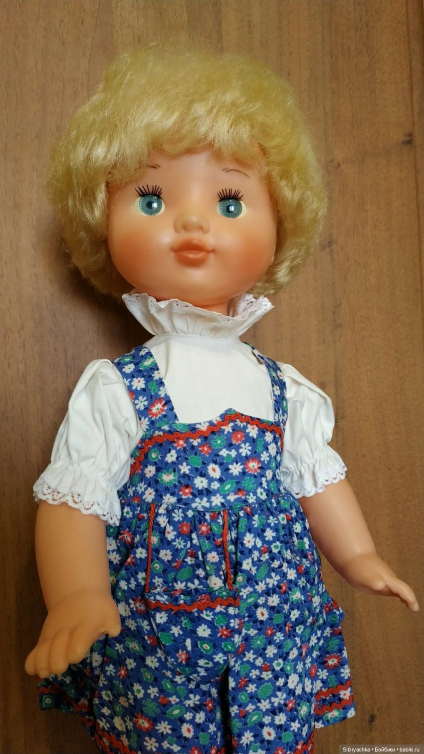 Белокурая малышка из прошлого Валюша
