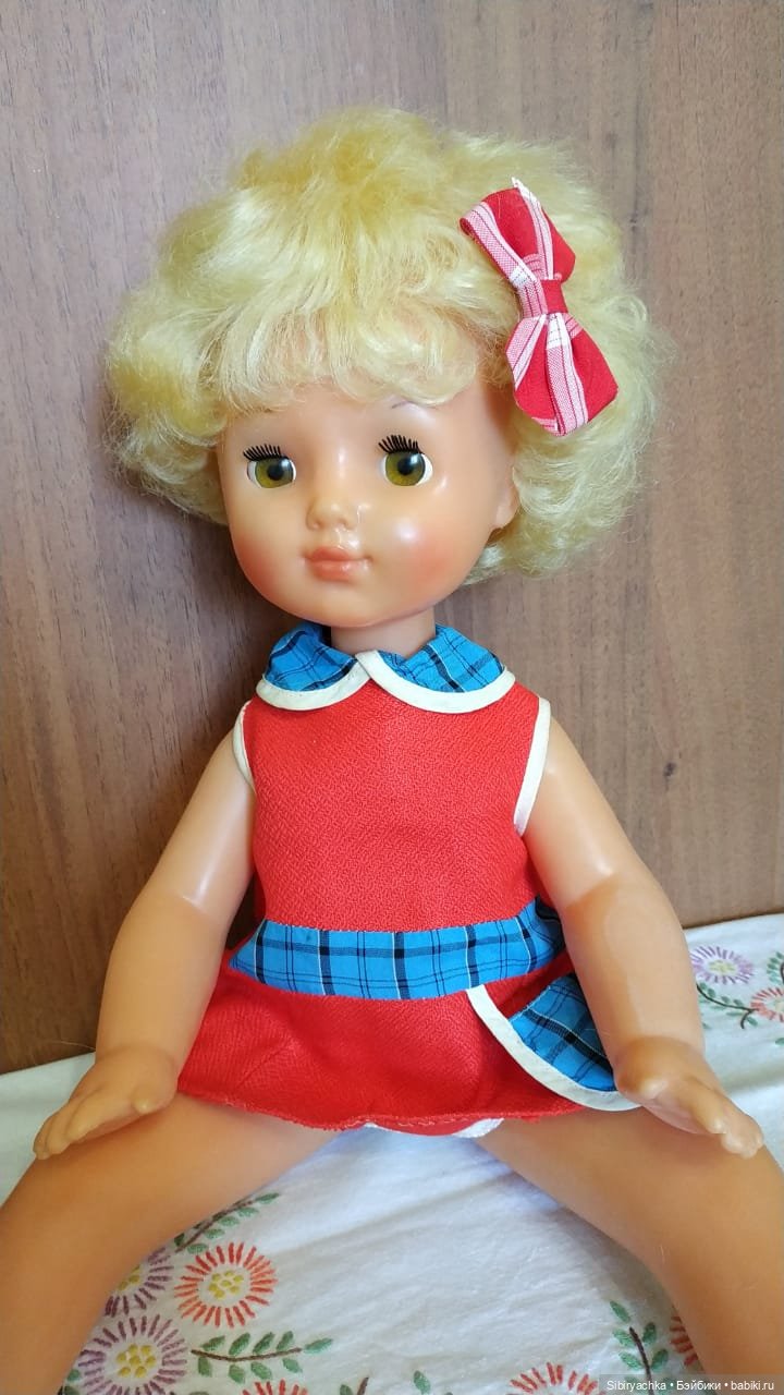 Белокурая малышка из прошлого Валюша (фото 9)