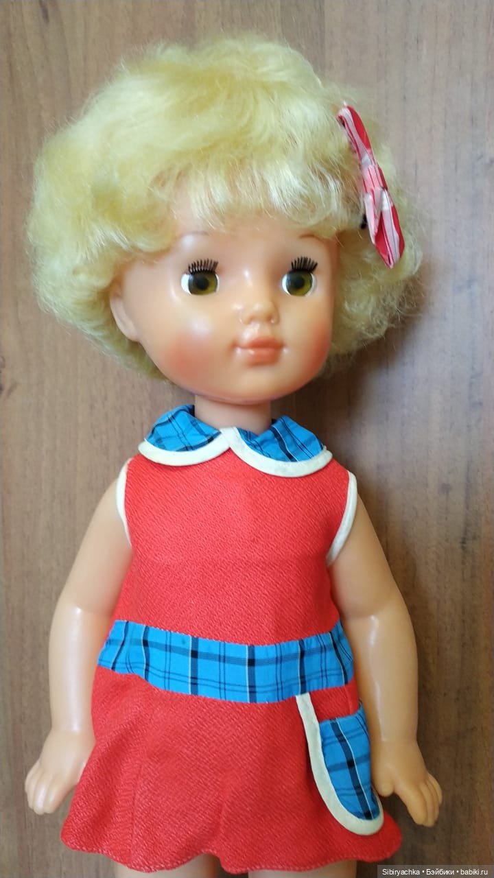 Белокурая малышка из прошлого Валюша