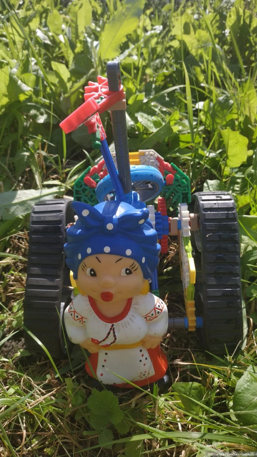 Летние игры со старыми игрушками