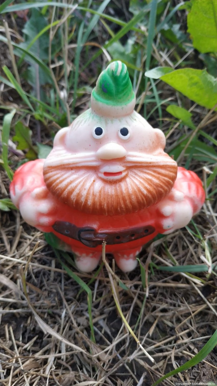 Летние игры со старыми игрушками