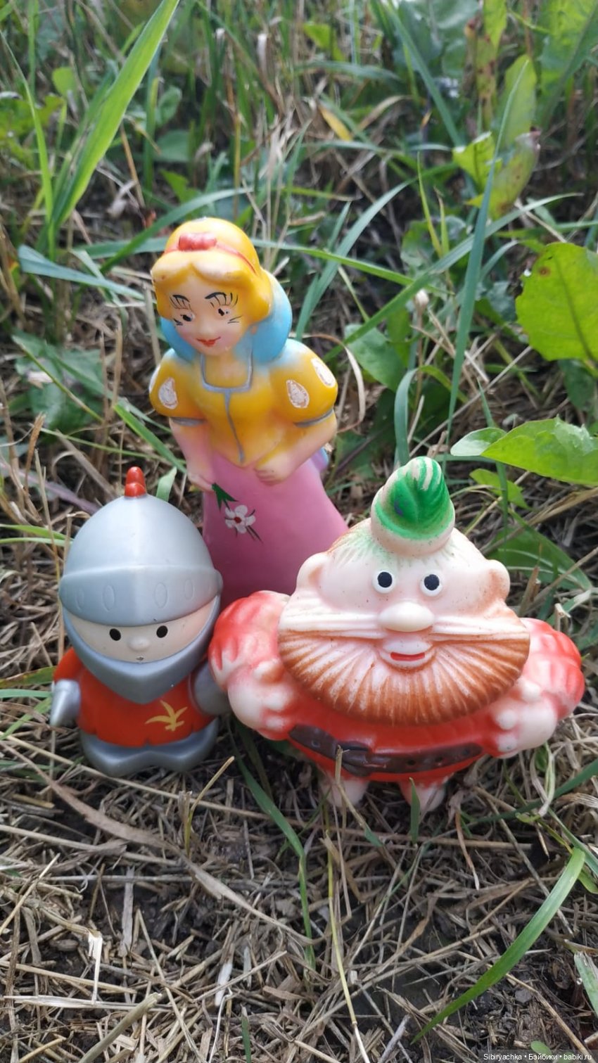 Летние игры со старыми игрушками