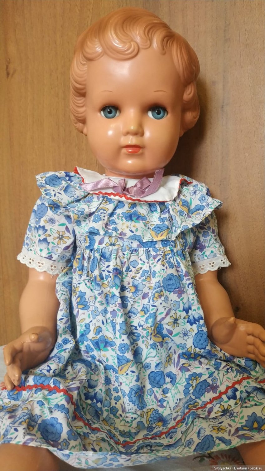 Варенька примеряет наряды к лету