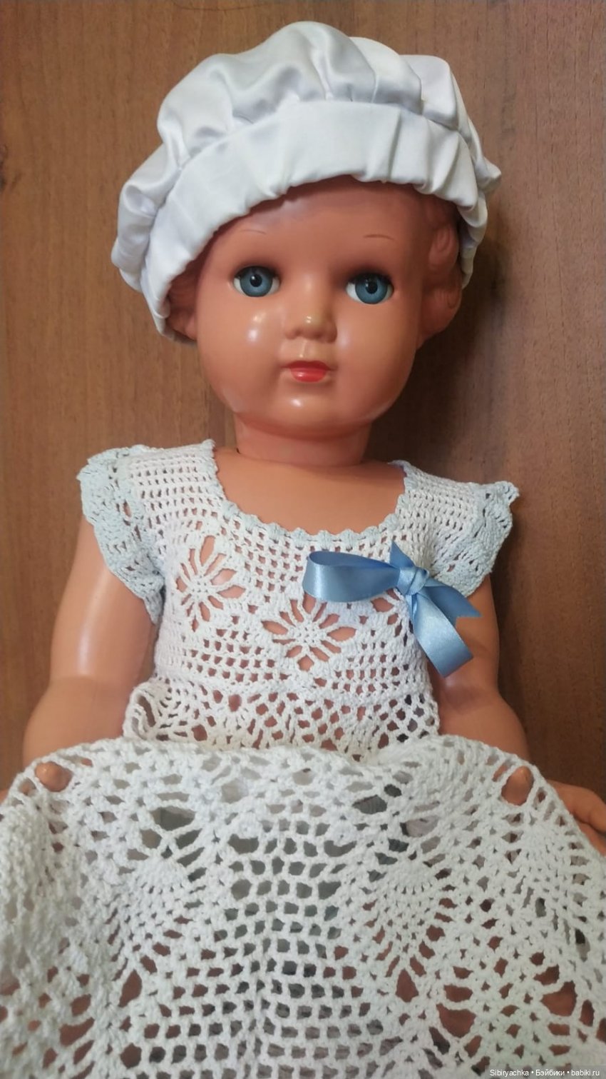 Варенька примеряет наряды к лету