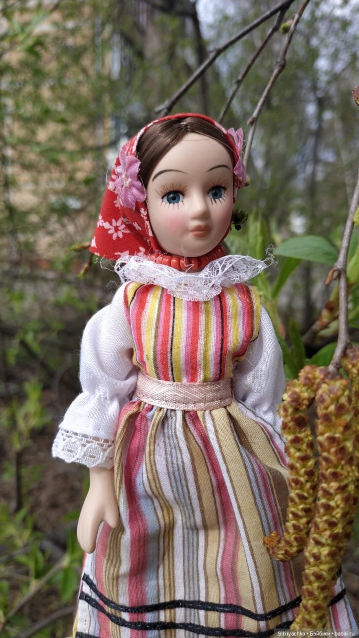 Весенняя прогулка Дуняши — Игровые куклы разных производителей (Разное): редкие бренды