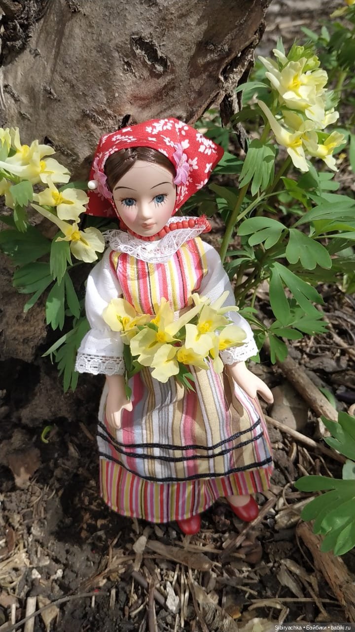 Весенняя прогулка Дуняши — Игровые куклы разных производителей (Разное): редкие бренды (фото 3)