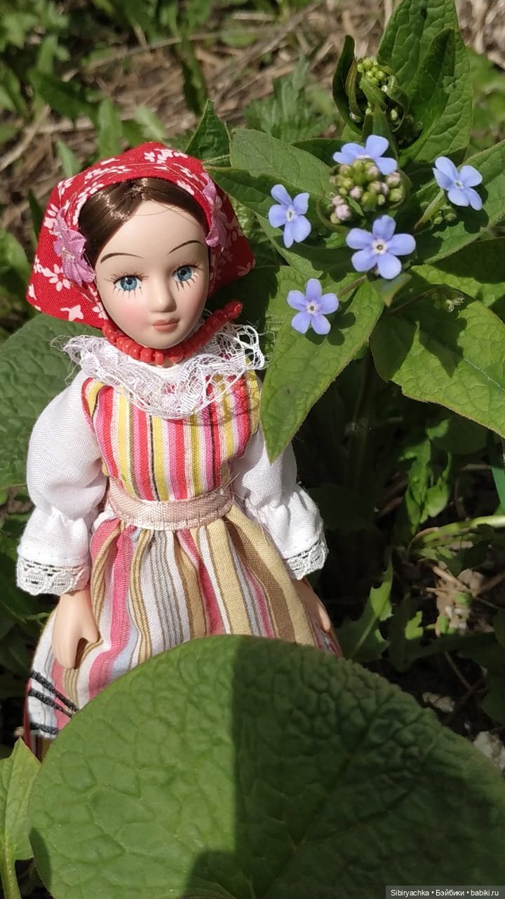Весенняя прогулка Дуняши — Игровые куклы разных производителей (Разное): редкие бренды
