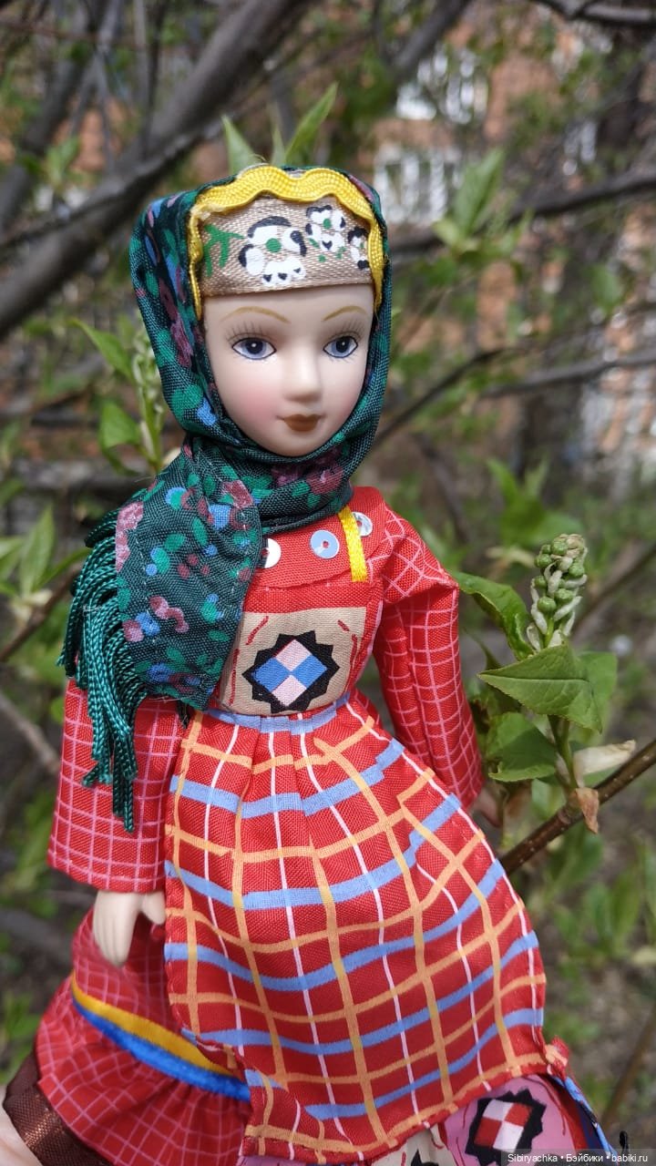 Весенняя прогулка Валюши — Игровые куклы разных производителей (Разное): редкие бренды