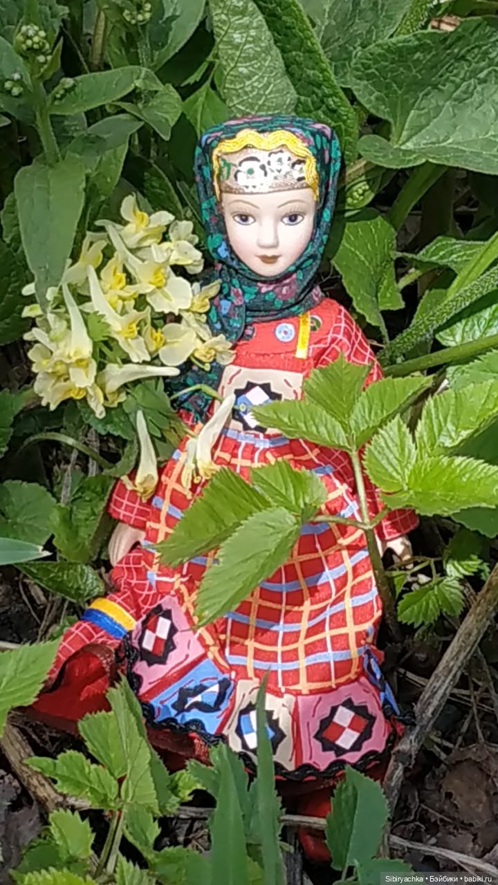 Весенняя прогулка Валюши — Игровые куклы разных производителей (Разное): редкие бренды