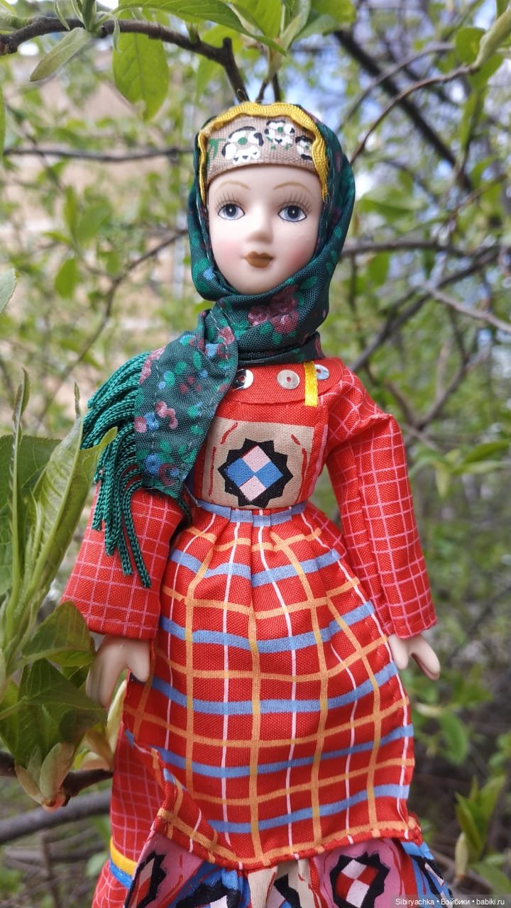 Весенняя прогулка Валюши — Игровые куклы разных производителей (Разное): редкие бренды