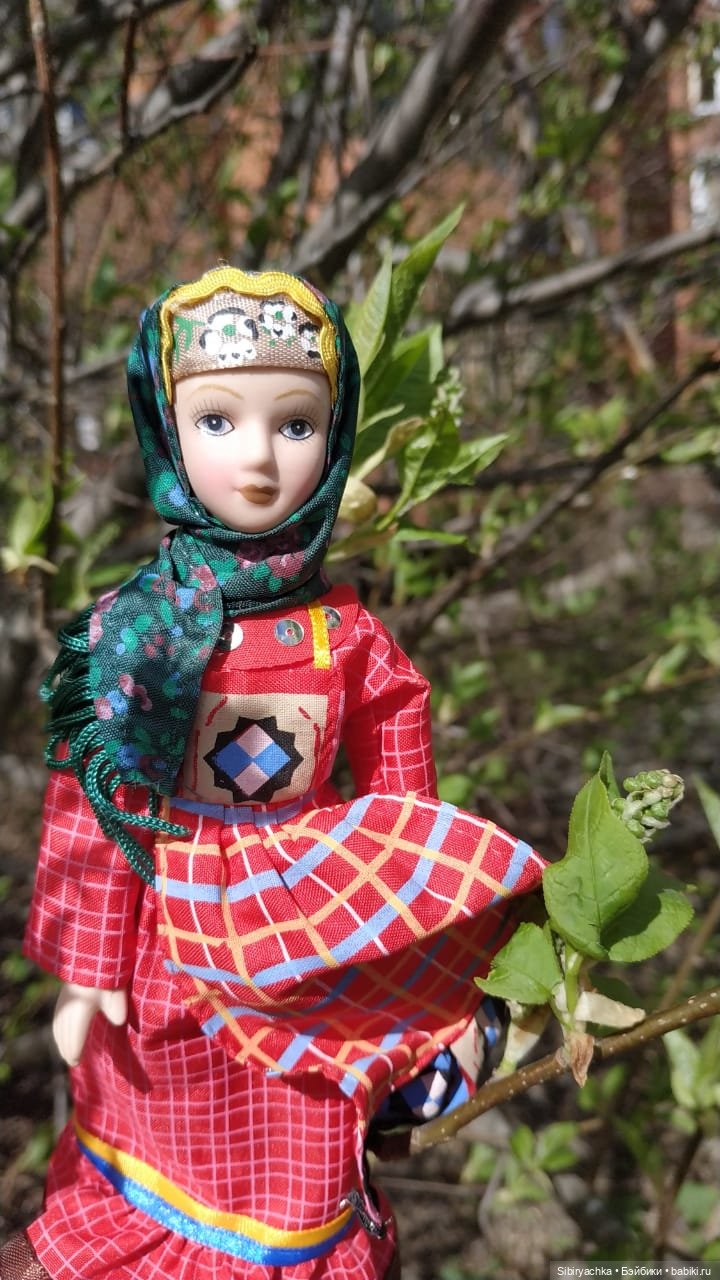 Весенняя прогулка Валюши — Игровые куклы разных производителей (Разное): редкие бренды