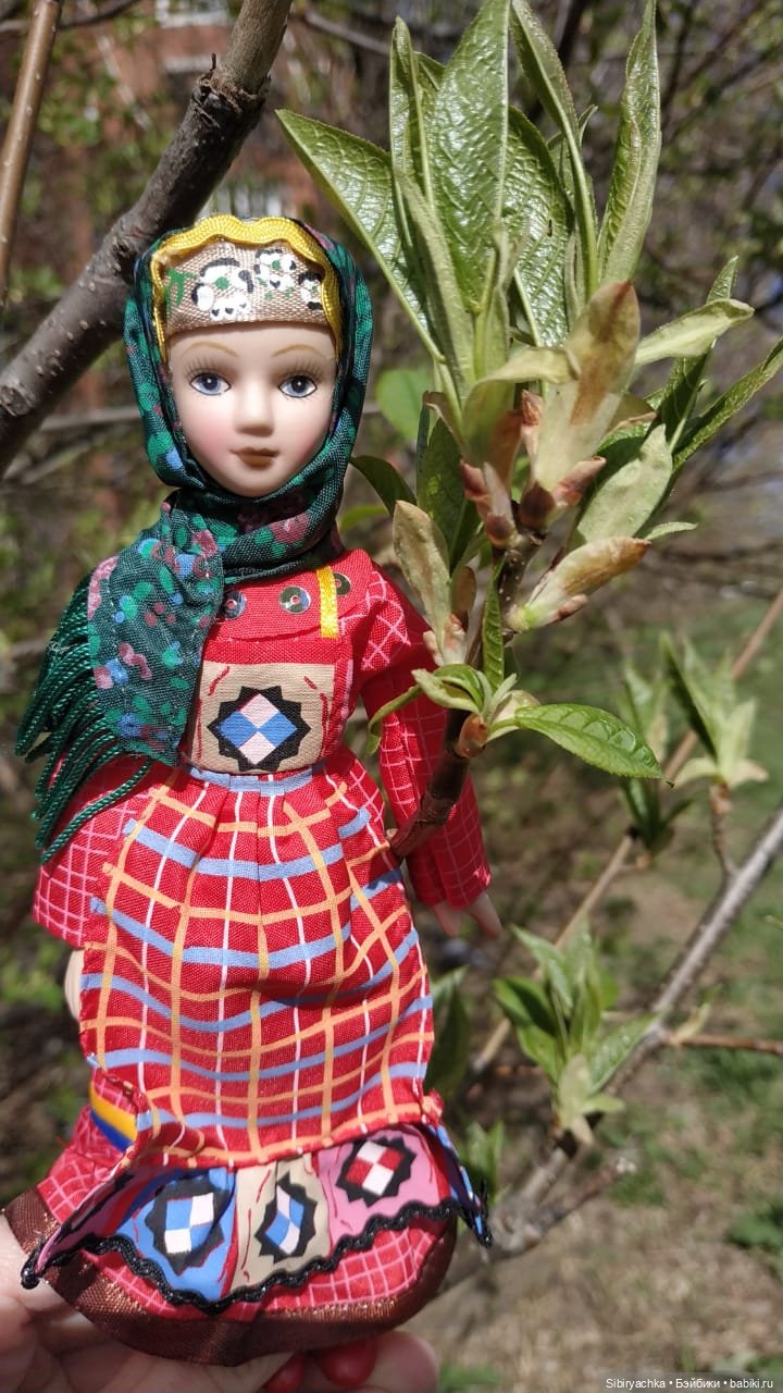 Весенняя прогулка Валюши — Игровые куклы разных производителей (Разное): редкие бренды