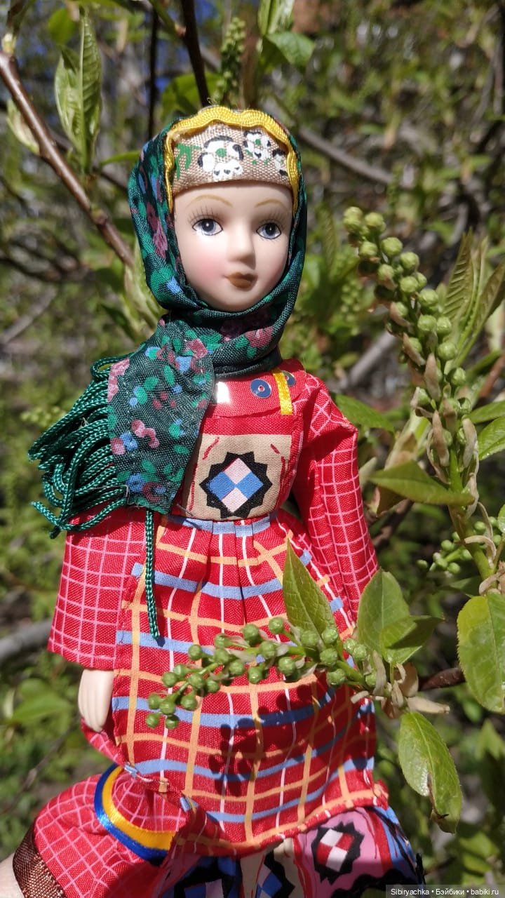 Весенняя прогулка Валюши — Игровые куклы разных производителей (Разное): редкие бренды