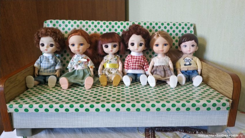 Кукольная мебель — Игрушки СССР и советского детства: резиновые (фото 7)