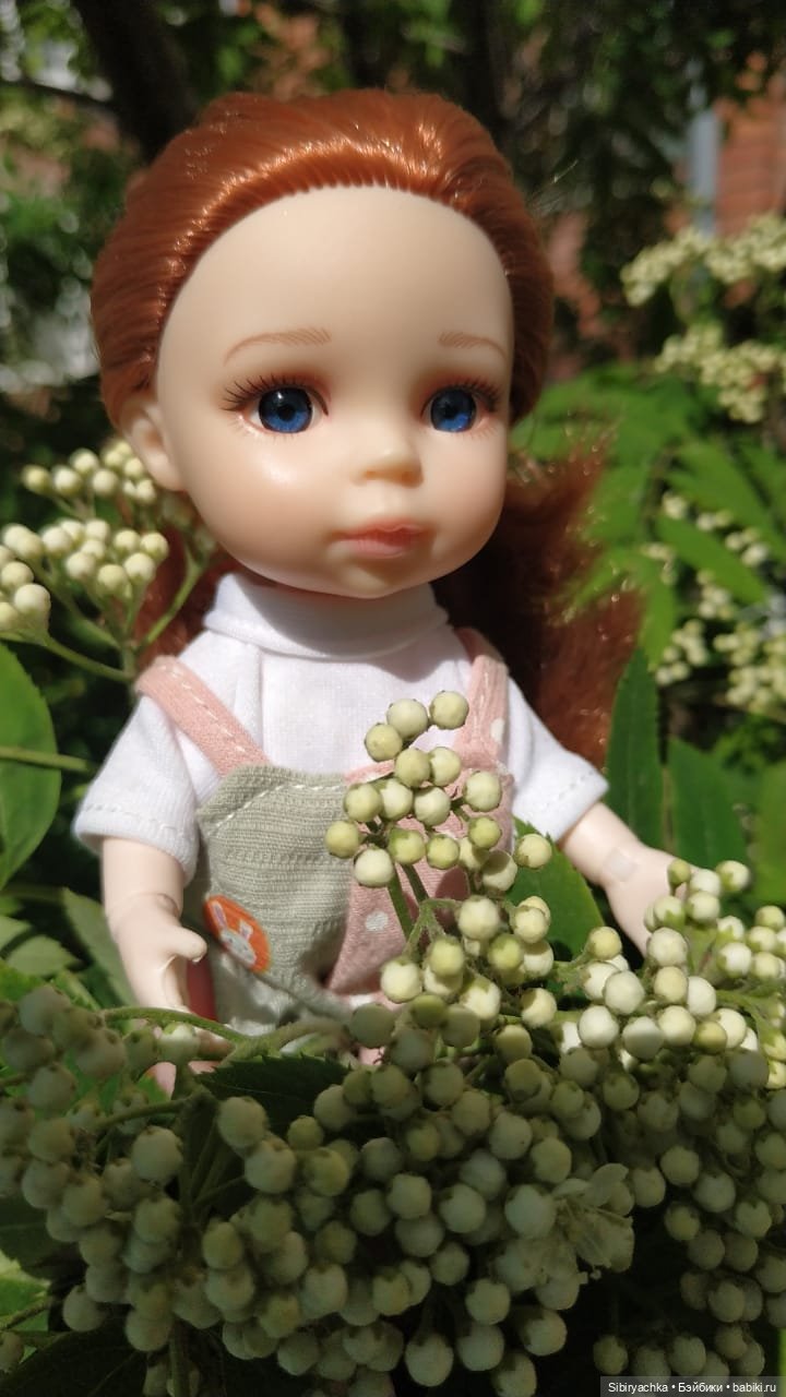 Майская прогулка Лизоньки и Полины (фото 7)