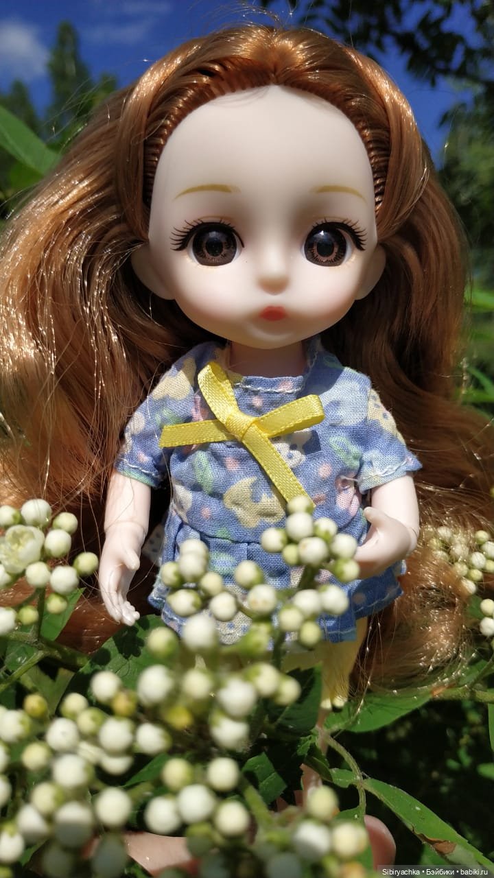 Майская прогулка Глаши и Сонечки