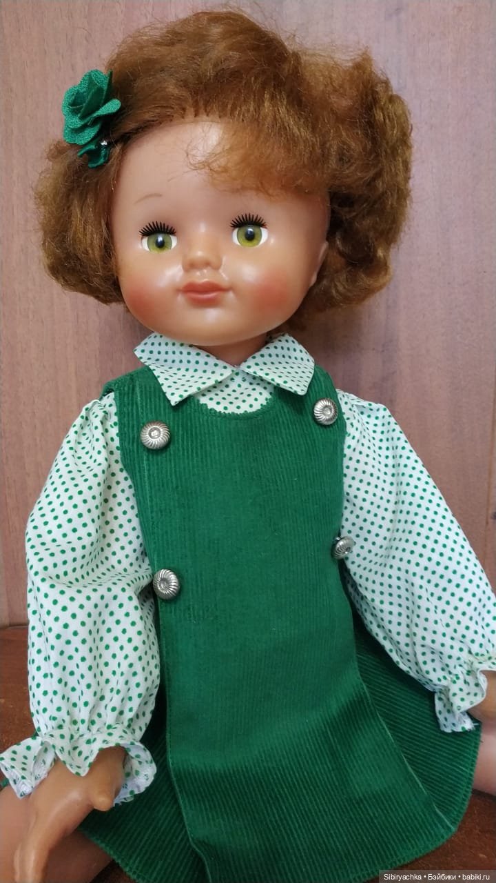 Вельветовые наряды девочек из прошлого